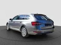 Gebraucht Skoda Superb Style 150 PS (110 kW) 2023 Grau Kombi