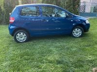 Second-hand VW Fox 54 CP (39 kW) 2005 Albastru Hatchback