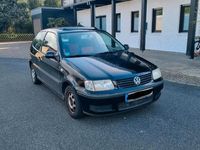 Gebraucht VW Polo 60 PS (44 kW) 2000 Schwarz Kleinwagen