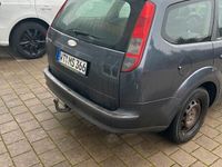 gebraucht Ford Focus 1.6