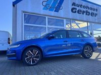 Neu Skoda Octavia Selection 150 PS (110 kW) 2025 Raceblue Kombi