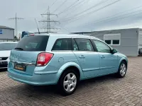 Gebraucht Opel Astra 116 PS (85 kW) 2009 Blau Kombi