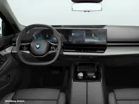 Gebraucht BMW 530e 299 PS (219 kW) 2025 Grau Limousine