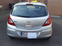 Używany Opel Corsa 118 KM (86 kW) 2010 Srebrny Hatchback