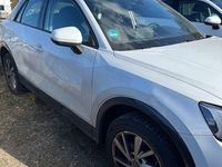 Gebraucht Audi Q2 Advanced 150 PS (110 kW) 2023 Gletscherweiss SUV