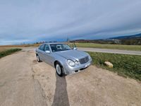 gebraucht Mercedes E240 WENIG KILOMETER