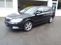 Gebraucht Skoda Octavia 122 PS (89 kW) 2013 Schwarzmagic perleffekt Kombi