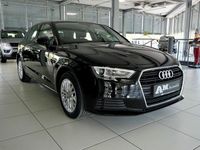 Second-hand Audi A3 Ambiente 150 CP (110 kW) 2018 Negru Berlinǎ
