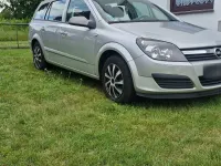 Gebraucht Opel Astra 116 PS (85 kW) 2007 Silber Kombi