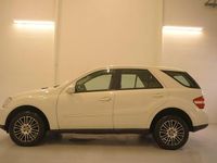 Gebraucht Mercedes ML320 224 PS (164 kW) 2008 Weiß SUV