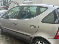 Gebraucht Mercedes A160 102 PS (75 kW) 2000 Silber Kleinwagen