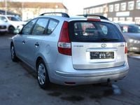 Gebraucht Hyundai i30 126 PS (92 kW) 2008 Silber Kombi