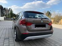 Gebraucht BMW X1 184 PS (135 kW) 2012 Braun SUV