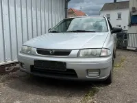 Gebraucht Mazda 323 73 PS (53 kW) 2000 Silber Limousine