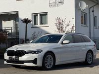 Gebraucht BMW 530 Performance 286 PS (210 kW) 2022 Weiß Kombi