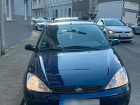 Usata Ford Focus 116 CV (85 kW) 2002 Blu Berlina