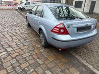 Gebraucht Ford Mondeo 145 PS (106 kW) 2006 Blau Limousine