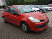 Gebraucht Renault Clio Expression 88 PS (64 kW) 2005 Rot Kleinwagen