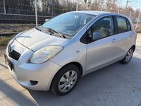 Gebraucht Toyota Yaris 87 PS (63 kW) 2006 Silber Kleinwagen