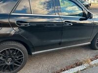 Gebraucht Mercedes ML350 258 PS (189 kW) 2015 Schwarz SUV