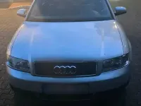 Gebraucht Audi A4 131 PS (96 kW) 2001 Silber Limousine