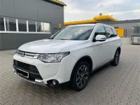 Gebraucht Mitsubishi Outlander Diamant Edition 150 PS (110 kW) 2014 Schwarz SUV