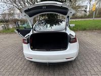 Gebraucht Tesla Model 3 366 kW (498 PS) 2023 Weiß Limousine