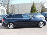 Gebraucht BMW 330 Sport Line 258 PS (189 kW) 2013 Blau Kombi