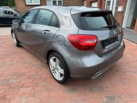 Gebraucht Mercedes A200 136 PS (100 kW) 2016 Grau Kleinwagen
