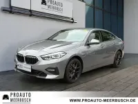 Gebraucht BMW 220 Performance 190 PS (139 kW) 2023 Skyscraper grau Coupé