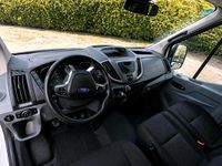 Second-hand Ford Transit 131 CP (96 kW) 2018 Alb Monovolum