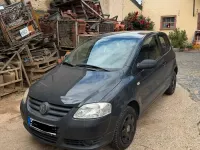 Gebraucht VW Fox 54 PS (39 kW) 2006 Schwarz Kleinwagen