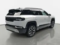 Neu Jeep Compass 224 PS (164 kW) 2026 Antarctica / dach schwarz SUV