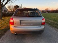 Gebraucht Audi A4 131 PS (96 kW) 2001 Silber Kombi