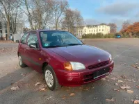 Gebraucht Toyota Starlet 75 PS (55 kW) 1996 Rot Kleinwagen