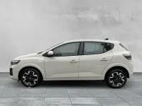 Neu Dacia Sandero Journey 101 PS (74 kW) 2026 Beige Limousine