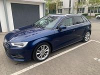 Gebraucht Audi A3 Ambition 150 PS (110 kW) 2014 Blau Limousine