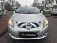 Gebraucht Toyota Avensis 147 PS (108 kW) 2011 Silber Limousine