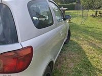 Gebraucht Toyota Yaris 65 PS (47 kW) 2004 Silber Kleinwagen