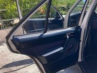 Gebraucht Mercedes 190 98 PS (72 kW) 1987 Weiß Limousine