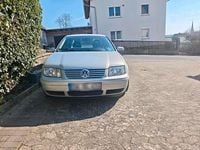 Gebraucht VW Bora 90 PS (66 kW) 1999 Silber Limousine