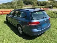 Gebraucht VW Passat Trendline 150 PS (110 kW) 2017 Blau Kombi