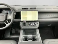 Neu Land Rover Defender HSE Dynamic 257 PS (189 kW) 2026 Szary SUV