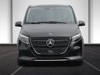 Gebraucht Mercedes V300 Avantgarde 237 PS (174 kW) 2025 Obsidianschwarz Van / Kleinbus