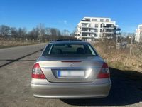 Gebraucht Mercedes E350 272 PS (200 kW) 2006 Andere farben Limousine