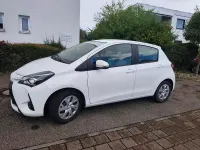 Gebraucht Toyota Yaris 111 PS (81 kW) 2019 Weiß Kleinwagen