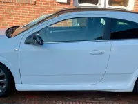 Używany Opel Astra OPC 116 KM (85 kW) 2010 Biały Coupe