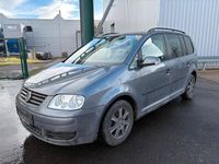 Gebraucht VW Touran Basis 102 PS (75 kW) 2004 Grau Van / Kleinbus