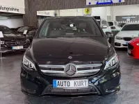 Gebraucht Mercedes B200 AMG line 156 PS (114 kW) 2018 Schwarz Van / Kleinbus
