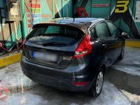 Gebraucht Ford Fiesta Trend 82 PS (60 kW) 2010 Grau Kleinwagen